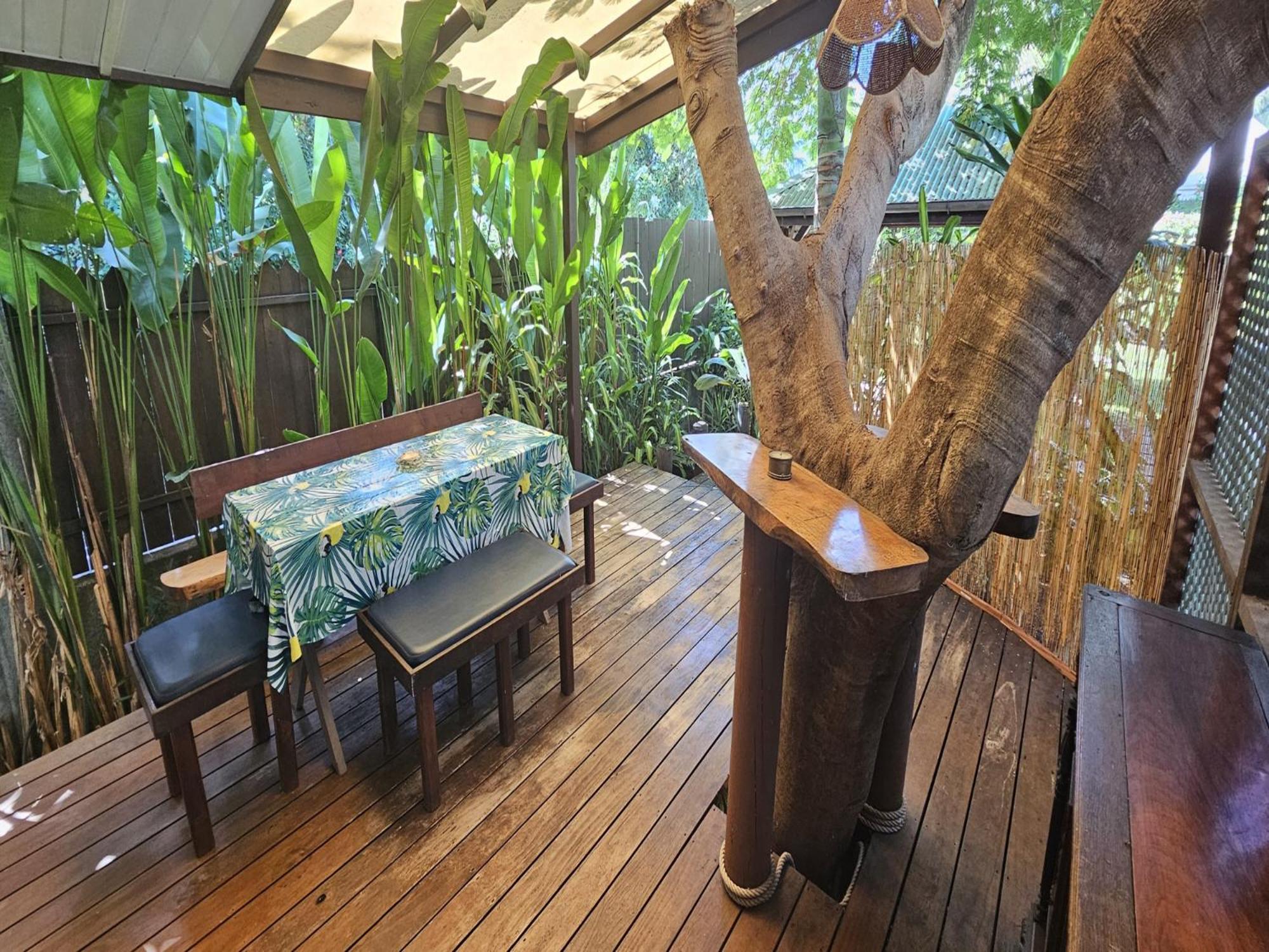 Fare Le Flamboyant Villa Moorea Bagian luar foto