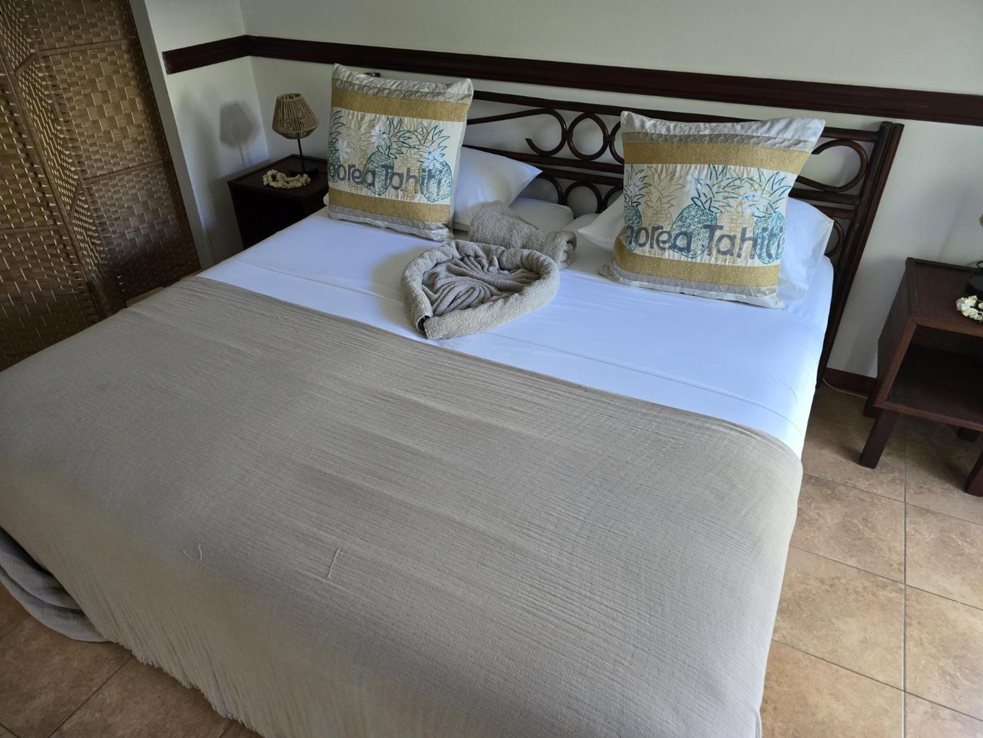Fare Le Flamboyant Villa Moorea Bagian luar foto
